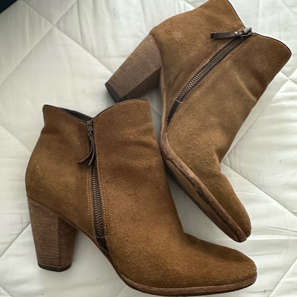 Cole Haan Hayes Bootie With Box Size 10 - Picture 4 of 10